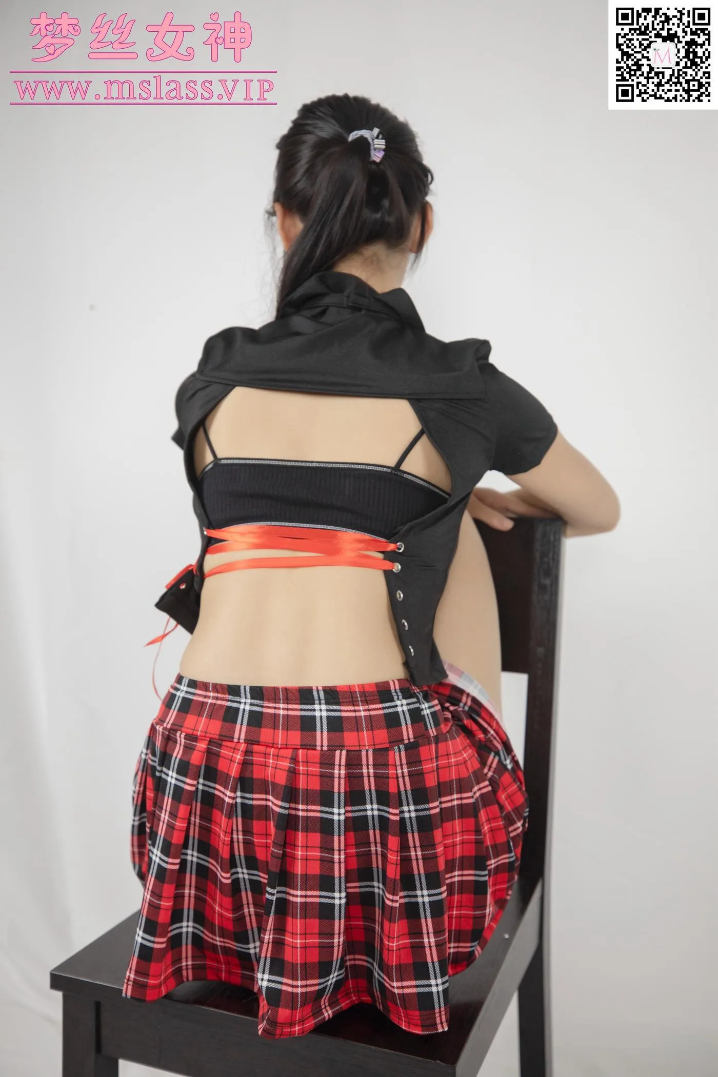 [MSLASS梦丝女神] 2020.10.03 NO.128 诗琪 帆布鞋 [70P]插图8